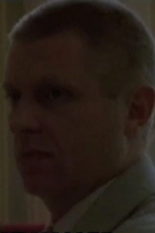 Raimund Kummer as Fritz Mennheimer