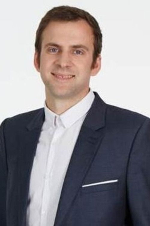 Raphaël Jimenez as Emmanuel Micron