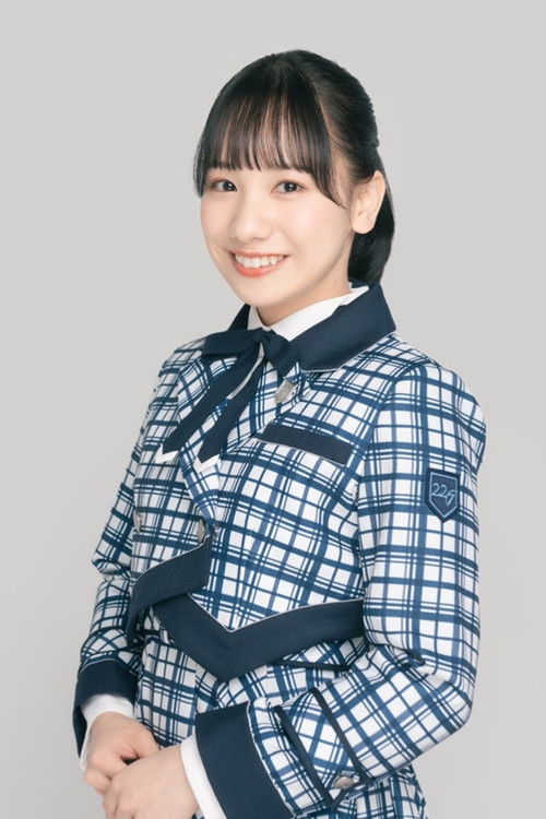 清井美那 as Kaede Nagamine (voice)