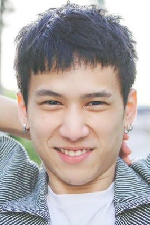 Atom Noraworn Phueakamphai as Toptop