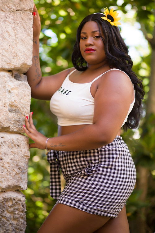 Zoé Armstrong as Dr. Allie