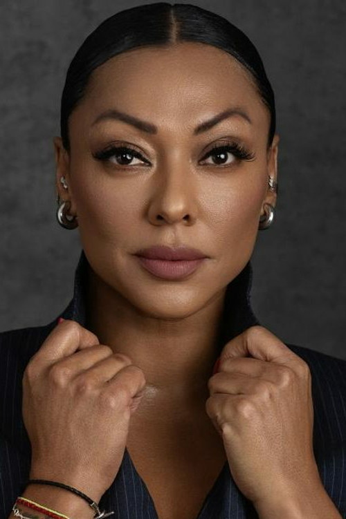 Lorcia Cooper Khumalo as Rozlynne Joshua