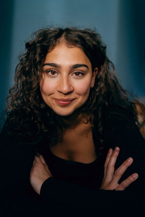 Hannah Gharib as Ricky