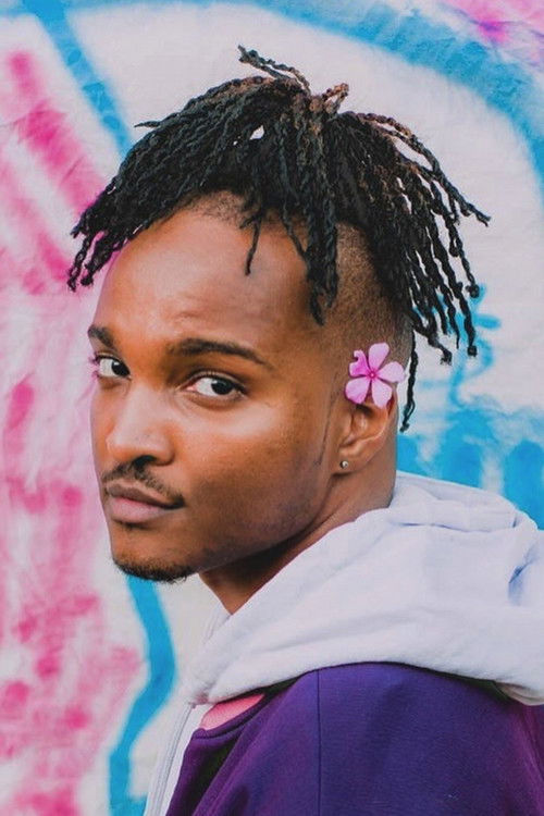 Ronnie Kariuki as Vicky