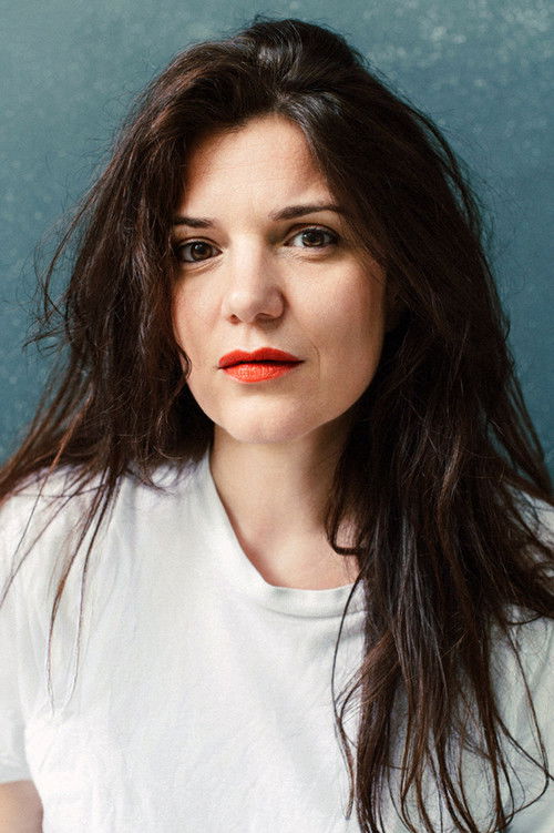 Emilie Charriot as Tiffany