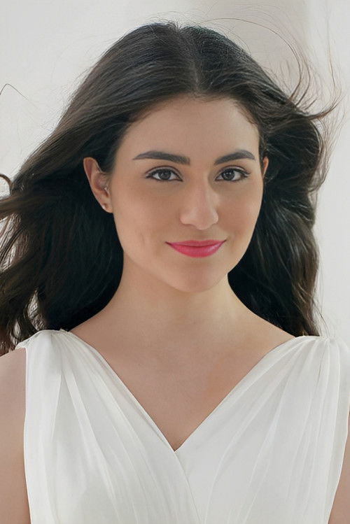 Loide Christina Teixeira as Pelatih Karate 2