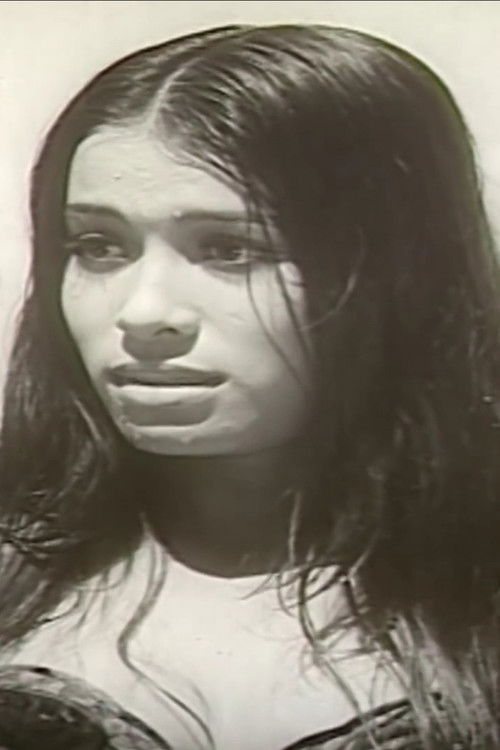 Hồng Ngọc as Monique