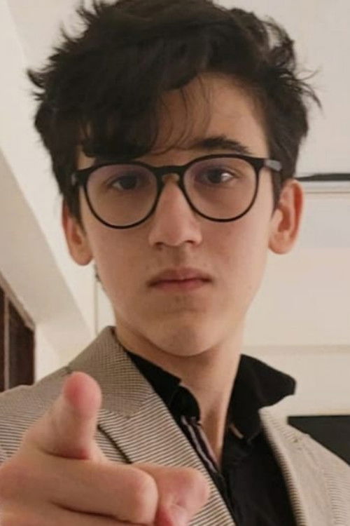 Yanki Desidero as Self - Performer