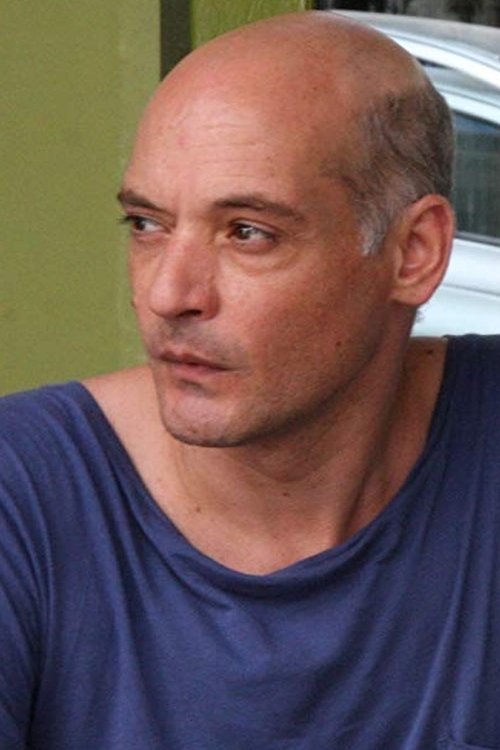 Ieronymos Kaletsanos as Vasilis