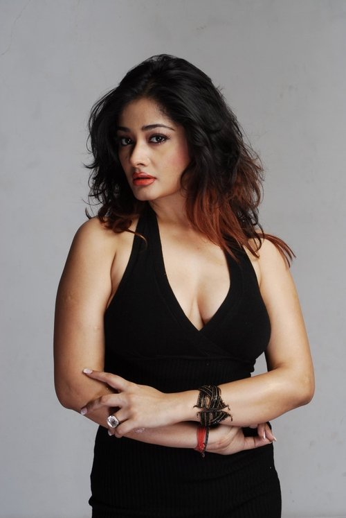 Kiran Rathod as Special Appearance