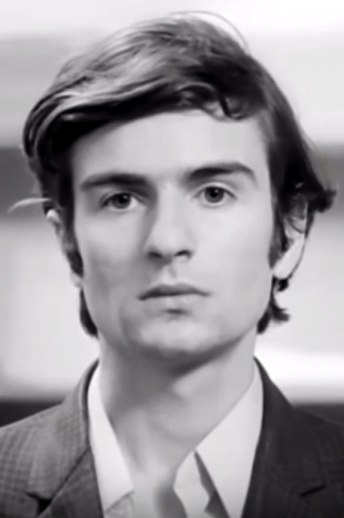 Manolis Logiadis as Stefanos