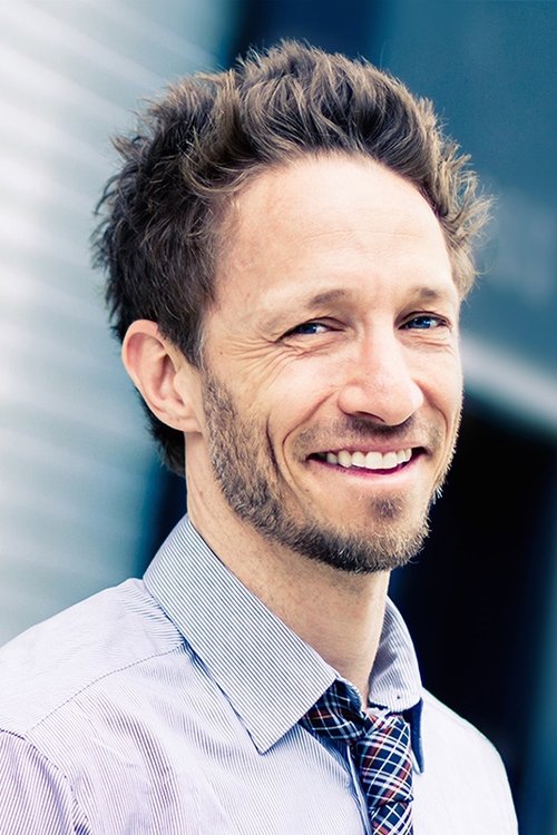 Bradley Stryker as Kennison