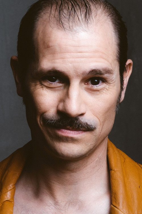 Karl Michael Maschek as Critter