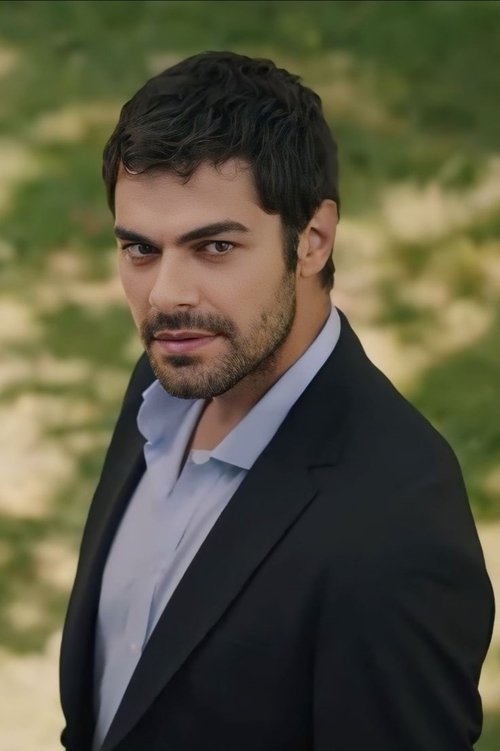 Gökberk Yıldırım as Halil