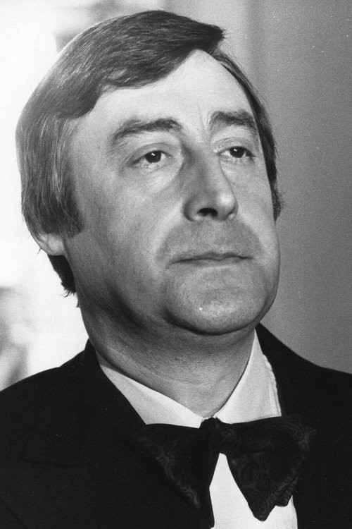 Guy Grosso as Chastenet