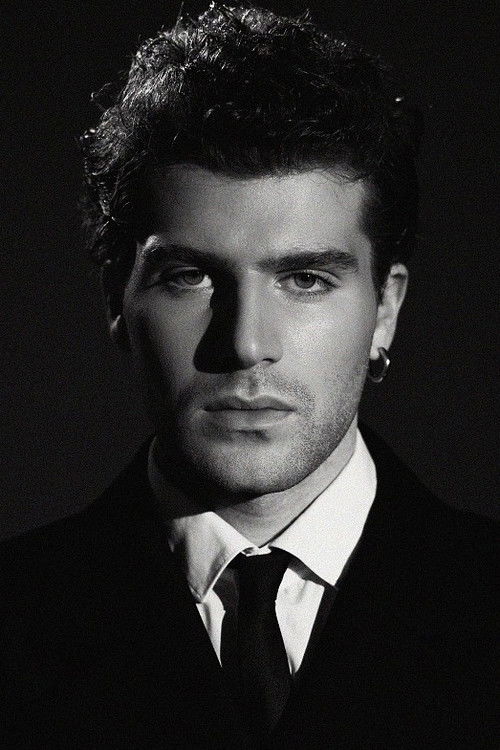 Leo Kandelaki as Self - Host