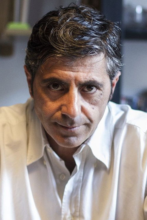 Roberto Libertini as Carabiniere #3