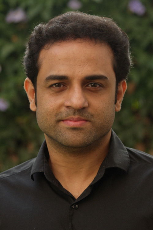 Shaan Rahman as Kamaraj
