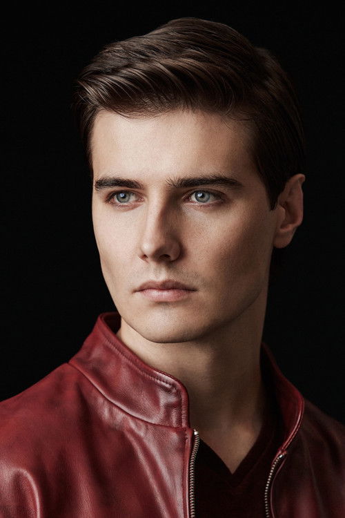 Connor Barton as Eddie