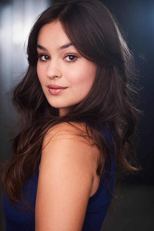 Emma Nasfell as Junie