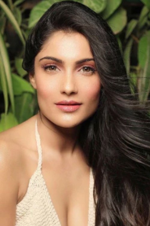 Ishita Raj Sharma as Zoya