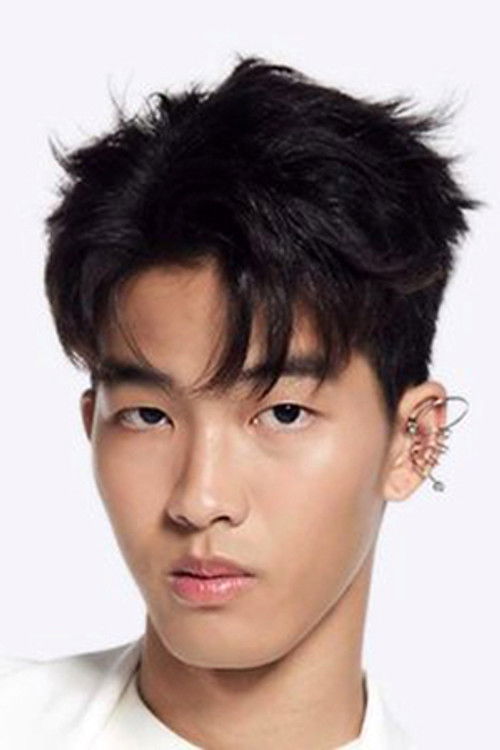 Kwanbhumi Sermsirimongkol as Film