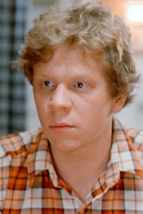 Igor Lyakh as Lyonya