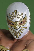 Luis Urive as Mistico
