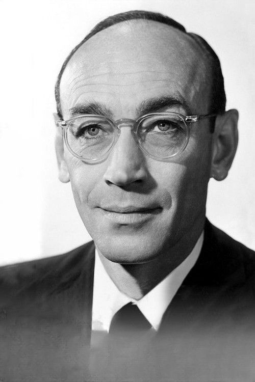 Douglas Spencer as Simms