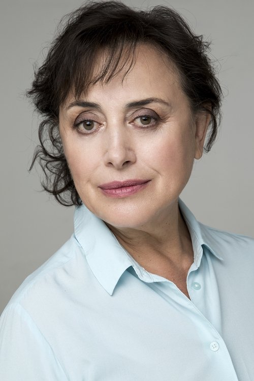 Elena Ouspenskaia as Dragana