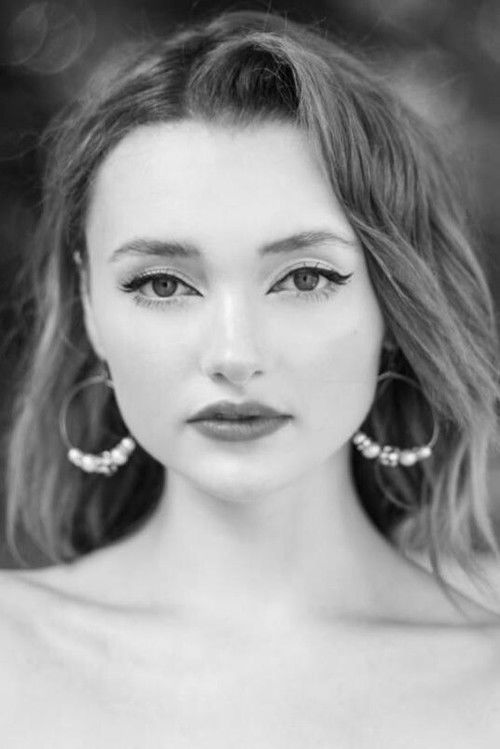 Paige Bestington as Snowflake