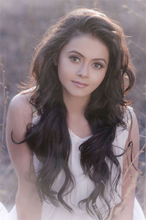 Devoleena Bhattacharjee as Gopi Jaggi Modi