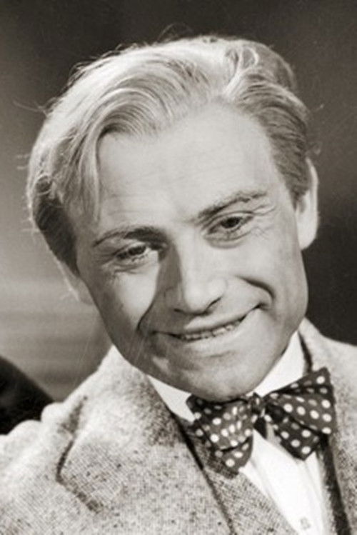 Henryk Vogelfänger as Tońko