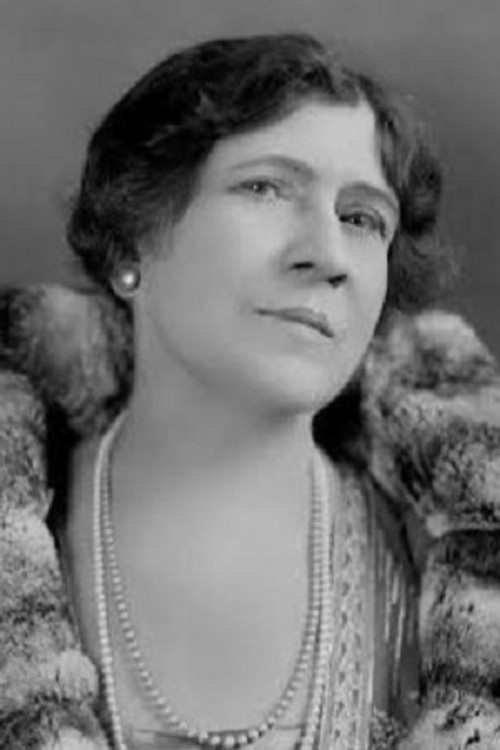 Anne Sutherland as Mrs. Gordon