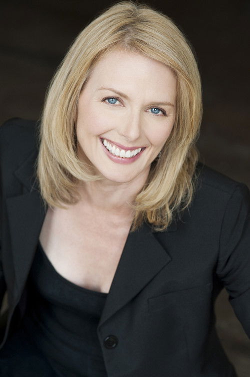 Anaya Farrell as Detective Sabrina