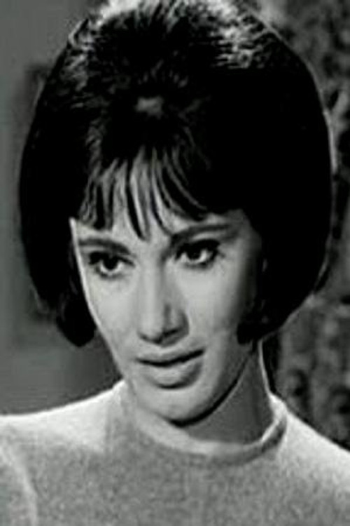 Elli Fotiou as Anna Kalidi