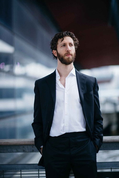 David Leigh as Commendatore