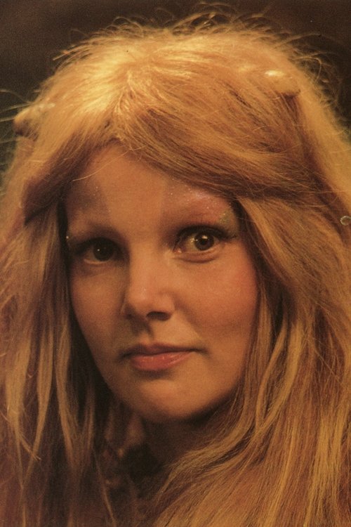 Sari Mällinen as Maahiskeiju