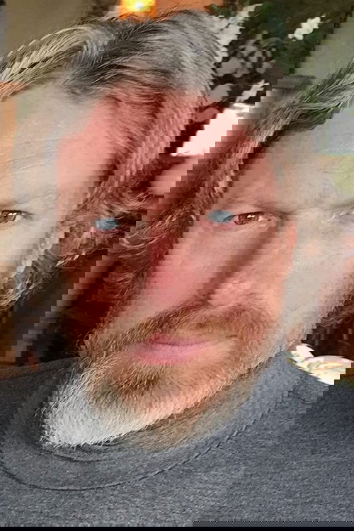 Woody Jeffreys as Doc