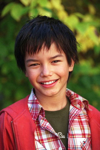 Nikita Wokurka as Paul