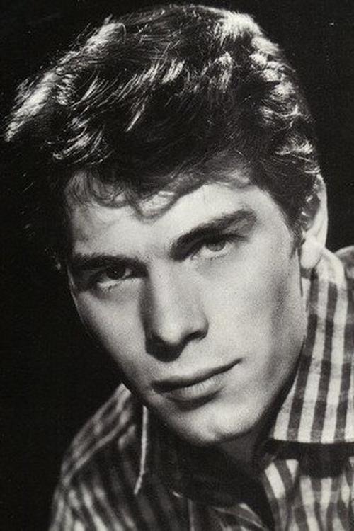 Laurent Terzieff as Vincent