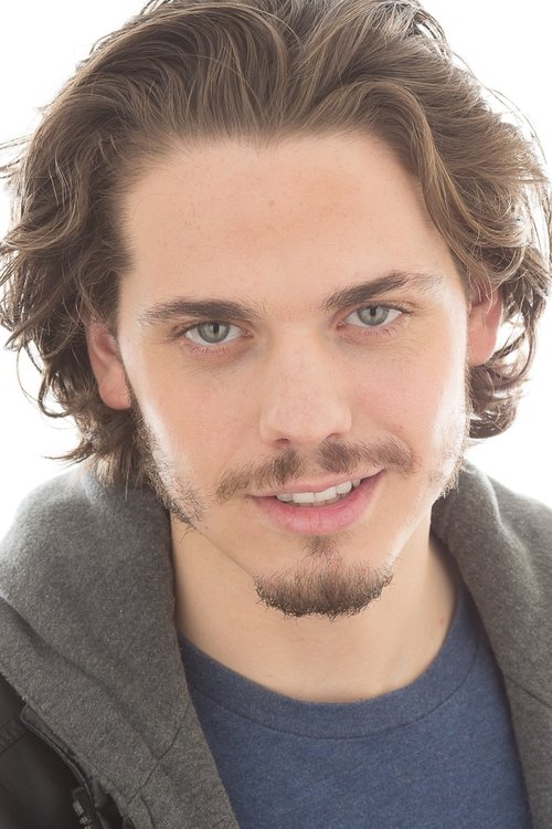 Ben Rezendes as Garrett