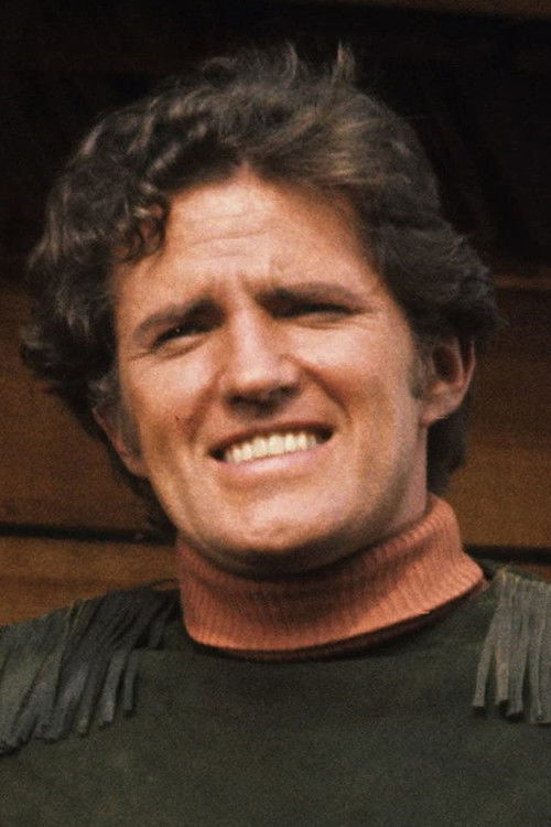 Robert Brown as Carter Primus