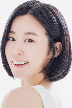 Kim Hye-won as Yeon Woo / Seon Ah