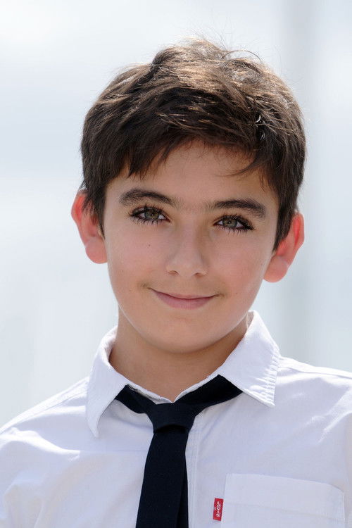 Antonin Chaussoy as Jules