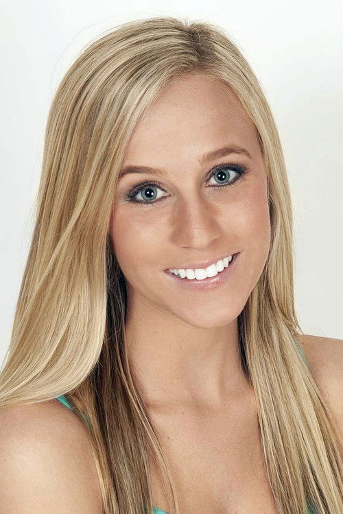 Courtney Rood as Erin