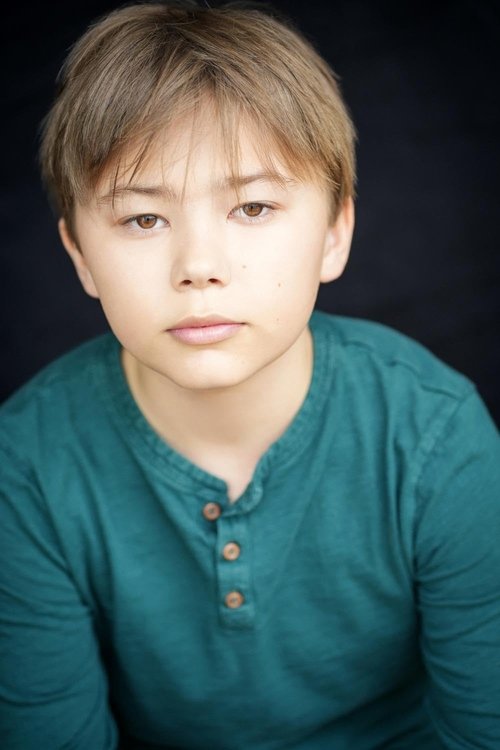 Chase Petriw as Kurt