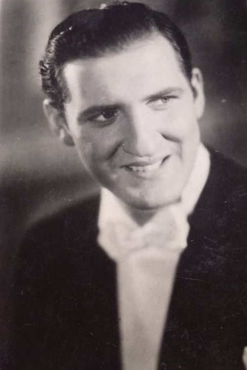Fernando Borel as Carlos Suárez Roldán