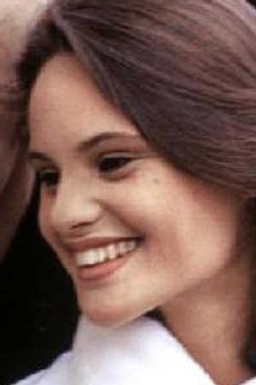 Juliette Goudot as Ethel