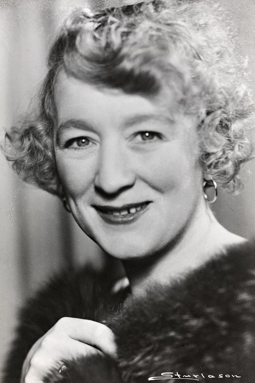 Lalla Carlsen as Kona på båten / boatwoman